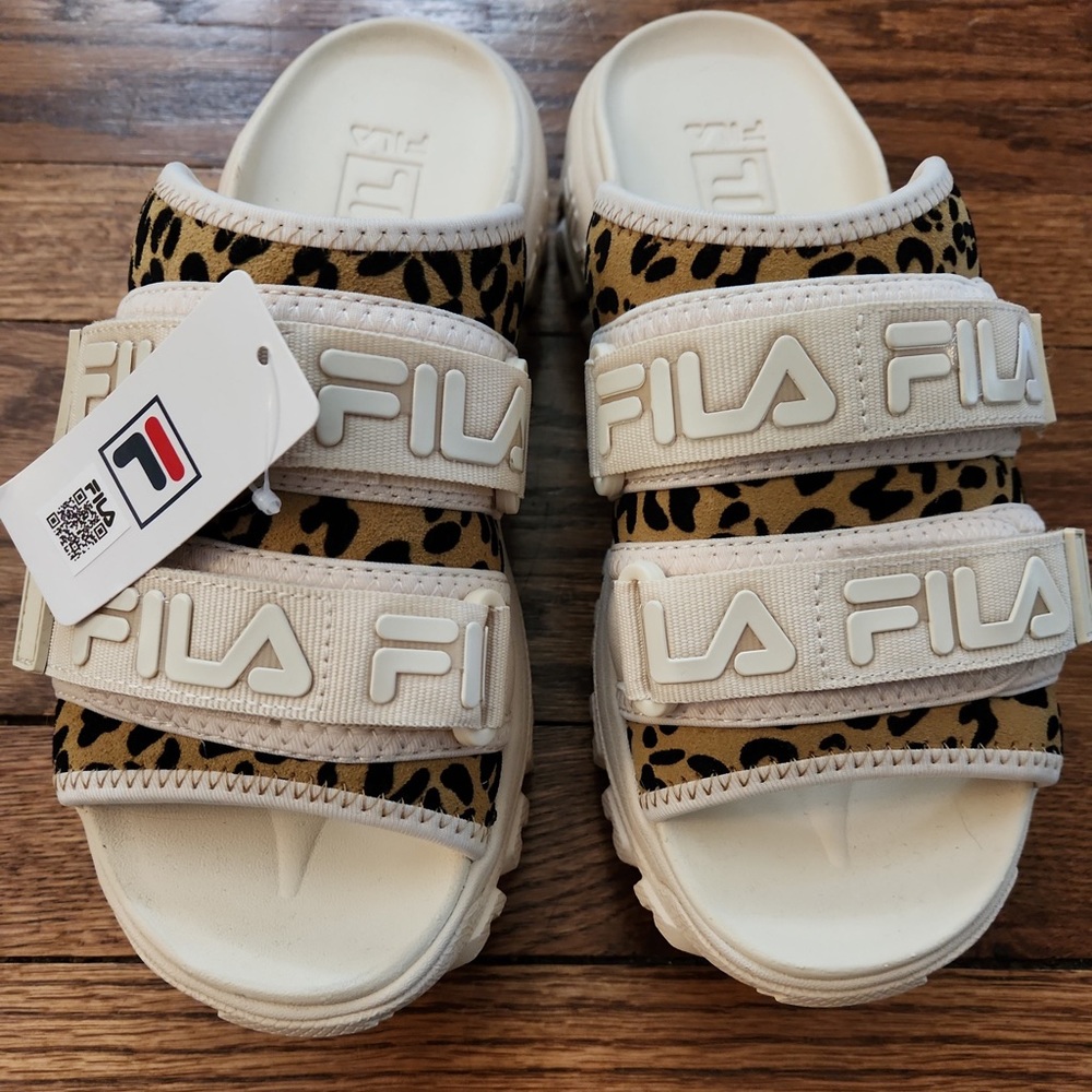 NWT: Fila Animal Print Slides